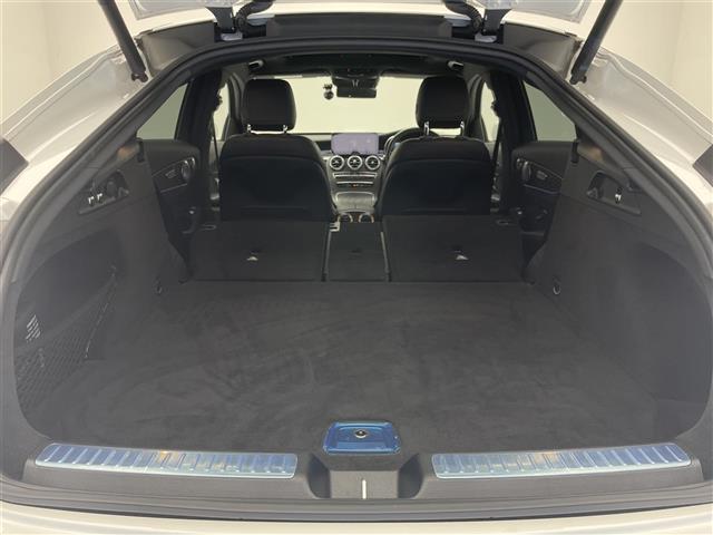 ＧＬＣ ＧＬＣ２２０ｄ　４マチック　クーペ　ＡＭＧライン　純正１２．３型ＤＡナビＴＶ　サンルーフ　禁煙　Ｂｕｒｍｅｓｔｅｒ　黒革　レザーエクスクルーシブパッケージ　シートベンチレーション　衝突軽減　追従クルコン　ＢＳＭ　全方位カメラ　コーナーセンサー　ＬＥＤ（21枚目）