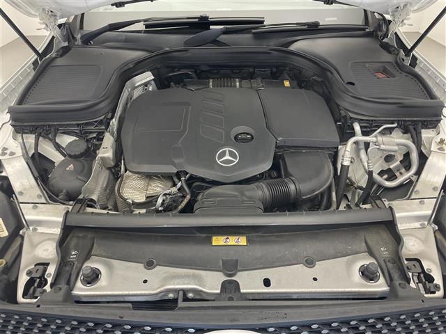 ＧＬＣ ＧＬＣ２２０ｄ　４マチック　クーペ　ＡＭＧライン　純正１２．３型ＤＡナビＴＶ　サンルーフ　禁煙　Ｂｕｒｍｅｓｔｅｒ　黒革　レザーエクスクルーシブパッケージ　シートベンチレーション　衝突軽減　追従クルコン　ＢＳＭ　全方位カメラ　コーナーセンサー　ＬＥＤ（24枚目）