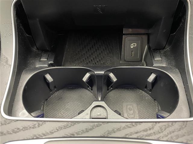 ＧＬＣ ＧＬＣ２２０ｄ　４マチック　クーペ　ＡＭＧライン　純正１２．３型ＤＡナビＴＶ　サンルーフ　禁煙　Ｂｕｒｍｅｓｔｅｒ　黒革　レザーエクスクルーシブパッケージ　シートベンチレーション　衝突軽減　追従クルコン　ＢＳＭ　全方位カメラ　コーナーセンサー　ＬＥＤ（31枚目）