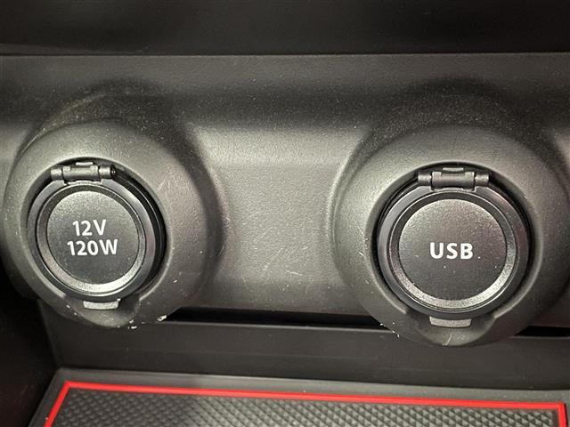 スイフトスポーツ ベースグレード 純正ナビ 全方位カメラ 禁煙 MT車 柿本マフラー ETC ミラー型前後ドラレコ シートヒーター セーフティサポート 衝突軽減 クルコン 車線逸脱 LEDライト オートハイビーム スマートキー フォグ(15枚目)