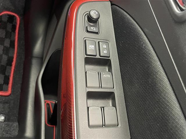 スイフトスポーツ ベースグレード 純正ナビ 全方位カメラ 禁煙 MT車 柿本マフラー ETC ミラー型前後ドラレコ シートヒーター セーフティサポート 衝突軽減 クルコン 車線逸脱 LEDライト オートハイビーム スマートキー フォグ(31枚目)