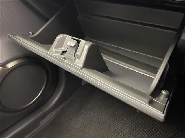 ハスラー ＪスタイルＩＩＩ　純正ナビ　シートヒーター　禁煙　茶ハーフレザー　ＥＴＣ　フルセグ　Ｂｌｕｅｔｏｏｔｈ　ＤＶＤ　セーフティサポート　衝突軽減　レーンキープ　ＨＩＤオートライト　アイドリングストップ　スマートキー　フォグ（12枚目）