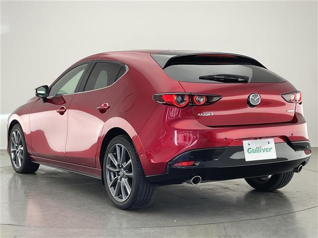 MAZDA3ファストバック 20Sプロアクティブ ツーリングセレクション 純正ナビ 全方位カメラ 禁煙 フルセグTV シートヒーター ハンドルヒーター BOSEサウンド 衝突軽減 車線逸脱 LEDオートライト ETC 純正フロアマット USB HDMI DVD パドルシフト(19枚目)