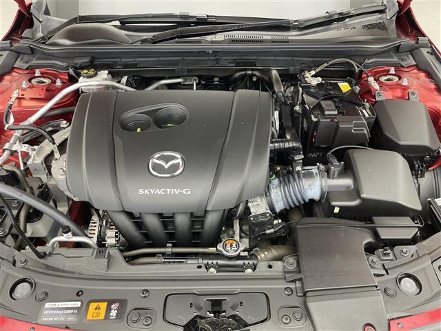 MAZDA3ファストバック 20Sプロアクティブ ツーリングセレクション 純正ナビ 全方位カメラ 禁煙 フルセグTV シートヒーター ハンドルヒーター BOSEサウンド 衝突軽減 車線逸脱 LEDオートライト ETC 純正フロアマット USB HDMI DVD パドルシフト(24枚目)