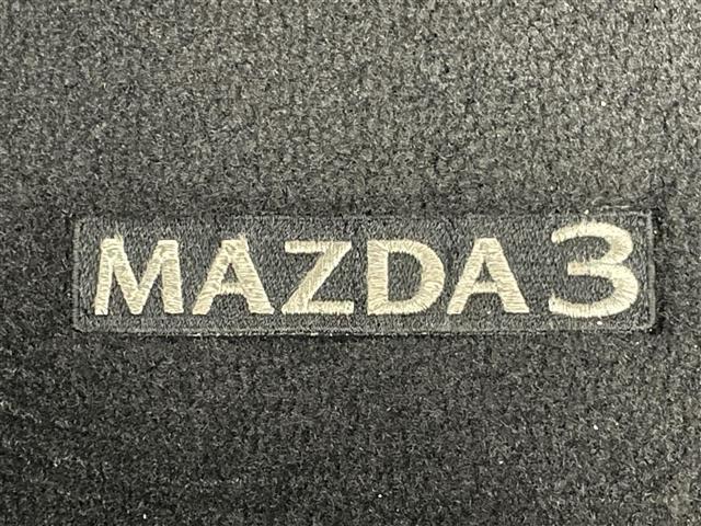 MAZDA3ファストバック 20Sプロアクティブ ツーリングセレクション 純正ナビ 全方位カメラ 禁煙 フルセグTV シートヒーター ハンドルヒーター BOSEサウンド 衝突軽減 車線逸脱 LEDオートライト ETC 純正フロアマット USB HDMI DVD パドルシフト(27枚目)