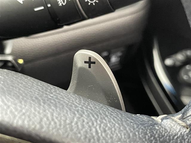 N-BOXカスタム G・EXターボホンダセンシング 純正8型ナビ 禁煙 バックカメラ 両側パワスラ ETC ドラレコ パドルシフト ホンダセンシング 衝突軽減 追従クルコン LEDオートライト Bluetooth フルセグ DVD スマートキー フォグ(14枚目)