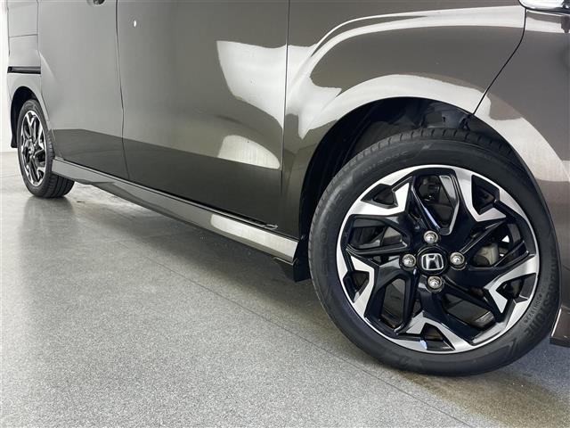 N-BOXカスタム G・EXターボホンダセンシング 純正8型ナビ 禁煙 バックカメラ 両側パワスラ ETC ドラレコ パドルシフト ホンダセンシング 衝突軽減 追従クルコン LEDオートライト Bluetooth フルセグ DVD スマートキー フォグ(36枚目)