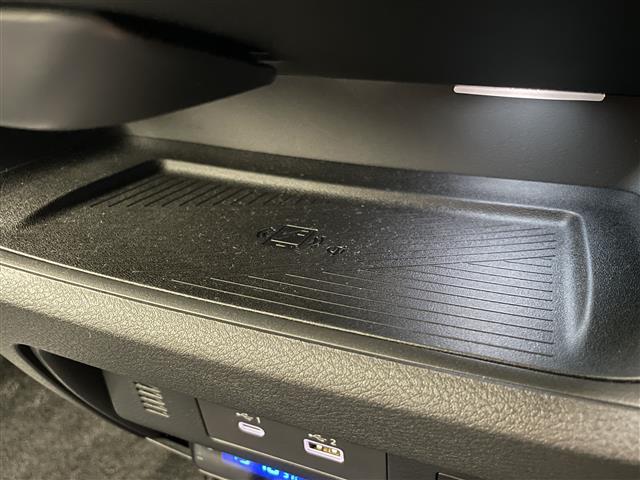 セレナ e-パワー ハイウェイスターV 純正12.3型ナビ 全方位カメラ 禁煙 デジタルインナーミラー ワイヤレス充電 プロパイロット ナビ連動前後ドラレコ HDMI BSM フロントダイナミックパック 衝突軽減 追従クルコン ETC2.0(32枚目)