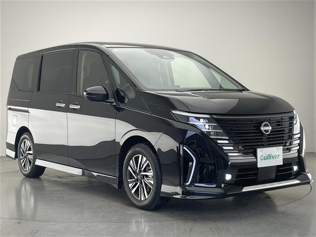 セレナ e-パワー ハイウェイスターV 純正12.3型ナビ 全方位カメラ 禁煙 デジタルインナーミラー ワイヤレス充電 プロパイロット ナビ連動前後ドラレコ HDMI BSM フロントダイナミックパック 衝突軽減 追従クルコン ETC2.0(41枚目)