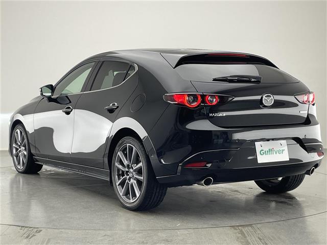 MAZDA3ファストバック 20S Lパッケージ 純正ナビ フルセグTV 全方位カメラ 禁煙 DVD 黒革 シートヒーター 前後ドラレコ BSM HUD USB HDMI 衝突軽減 追従クルコン コーナーセンサー LEDオートライト ハンドルヒーター(18枚目)
