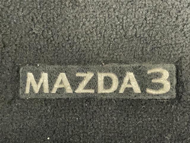 MAZDA3ファストバック 20S Lパッケージ 純正ナビ フルセグTV 全方位カメラ 禁煙 DVD 黒革 シートヒーター 前後ドラレコ BSM HUD USB HDMI 衝突軽減 追従クルコン コーナーセンサー LEDオートライト ハンドルヒーター(26枚目)