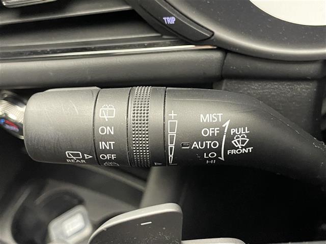 MAZDA3ファストバック 20S Lパッケージ 純正ナビ フルセグTV 全方位カメラ 禁煙 DVD 黒革 シートヒーター 前後ドラレコ BSM HUD USB HDMI 衝突軽減 追従クルコン コーナーセンサー LEDオートライト ハンドルヒーター(32枚目)