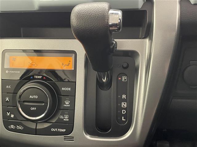 ハスラー タフワイルド　純正ナビ　全方位カメラ　禁煙　フルセグＴＶ　ハーフレザー　シートヒーター　デュアルカメラブレーキ　衝突軽減　車線逸脱　純正ドラレコ　ＨＩＤオートライト　ＥＴＣ　純正フロアマット　フォグランプ　バイザー（10枚目）