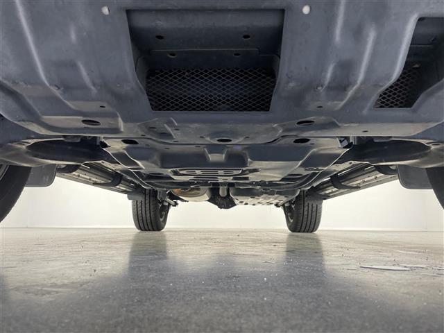 ランドクルーザープラド TX Lパッケージ メーカーナビ9型 ムーンルーフ 全方位 禁煙 ETC2.0 ベージュ革 ベンチレーション シートヒーター セーフティセンス 衝突軽減 追従クルコン LEDライト BSM ルーフレール コーナーセンサー(26枚目)