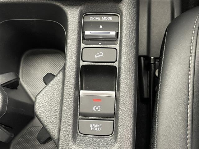 ヴェゼル e:HEV Z 純正9型ナビTV 全方位カメラ 禁煙車 ハーフレザー シートヒーター ワイヤレス充電 ホンダセンシング 衝突軽減 追従クルコン BSM 電動リアゲート 純正ドラレコ ETC2.0 LEDオートライト(13枚目)