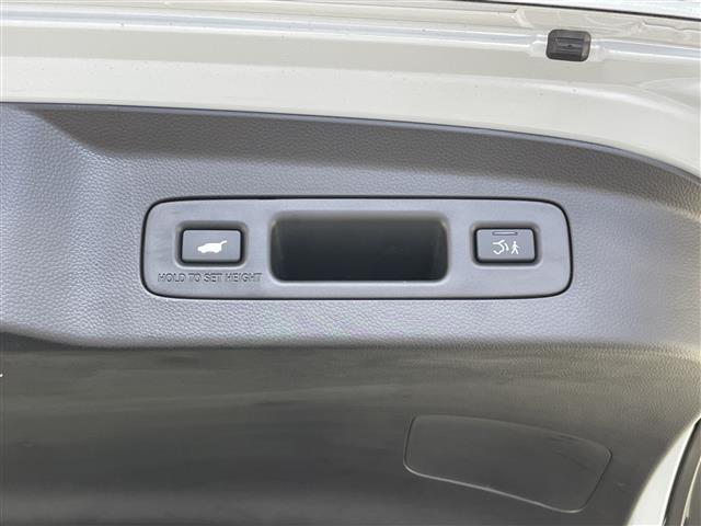 ヴェゼル e:HEV Z 純正9型ナビTV 全方位カメラ 禁煙車 ハーフレザー シートヒーター ワイヤレス充電 ホンダセンシング 衝突軽減 追従クルコン BSM 電動リアゲート 純正ドラレコ ETC2.0 LEDオートライト(15枚目)