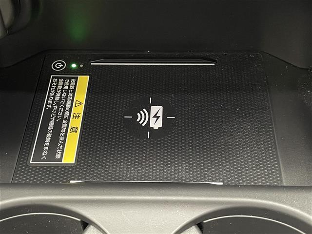 ＺＲ－Ｖ ｅ：ＨＥＶ　Ｚ　純正９型ナビ　全方位カメラ　ＢＯＳＥ　禁煙　茶革　シートヒーター　ワイヤレス充電　ＥＴＣ２．０　電動パーキング　メモリシート　ホンダセンシング　衝突軽減装置　追従クルコン　ハンドル支援　電動リアゲート（6枚目）