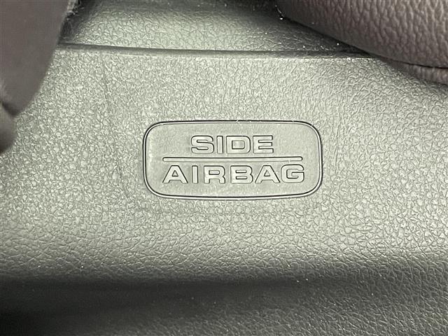 ＺＲ－Ｖ ｅ：ＨＥＶ　Ｚ　純正９型ナビ　全方位カメラ　ＢＯＳＥ　禁煙　茶革　シートヒーター　ワイヤレス充電　ＥＴＣ２．０　電動パーキング　メモリシート　ホンダセンシング　衝突軽減装置　追従クルコン　ハンドル支援　電動リアゲート（34枚目）