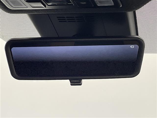 ヴォクシー Ｓ－Ｚ　純正１０．５型ナビＴＶ　純正１４型後席モニター　禁煙　快適利便Ｈｉｇｈ　シートヒーター　デジタルインナミラー　パワーバックドア　オットマン　バックカメラ　衝突軽減　追従クルコン　ＨＤＭＩ　ハーフレザー（6枚目）