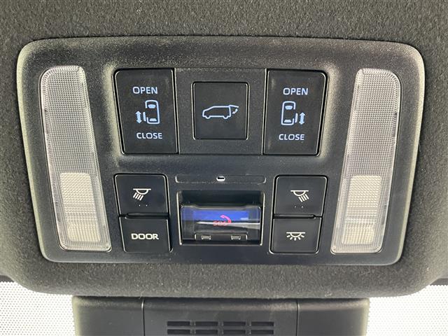 ヴォクシー Ｓ－Ｚ　純正１０．５型ナビＴＶ　純正１４型後席モニター　禁煙　快適利便Ｈｉｇｈ　シートヒーター　デジタルインナミラー　パワーバックドア　オットマン　バックカメラ　衝突軽減　追従クルコン　ＨＤＭＩ　ハーフレザー（28枚目）