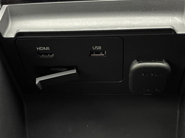 MAZDA3ファストバック 20Sバーガンディ セレクション 純正8.8型ナビ BOSE 赤革 禁煙 HUD BSM HDMI パドルシフト 追従クルコン フルセグ DVD パワーシート シートヒーター ETC ドラレコ LEDライト 衝突軽減 コーナーセンサー(14枚目)