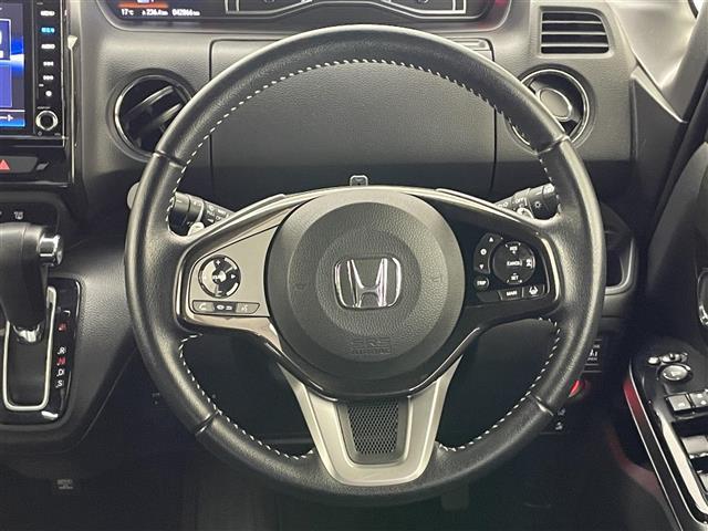 Ｎ－ＢＯＸカスタム Ｇ・ＥＸターボホンダセンシング　純正８型ナビ　バックカメラ　追従クルコン　禁煙　フルセグ　ＤＶＤ　パドルシフト　黒ハーフレザー　両側パワスラ　ホンダセンシング　ＥＴＣ　ＬＥＤオートライト　衝突軽減　ハンドル支援　誤発進抑制　フォグ（10枚目）