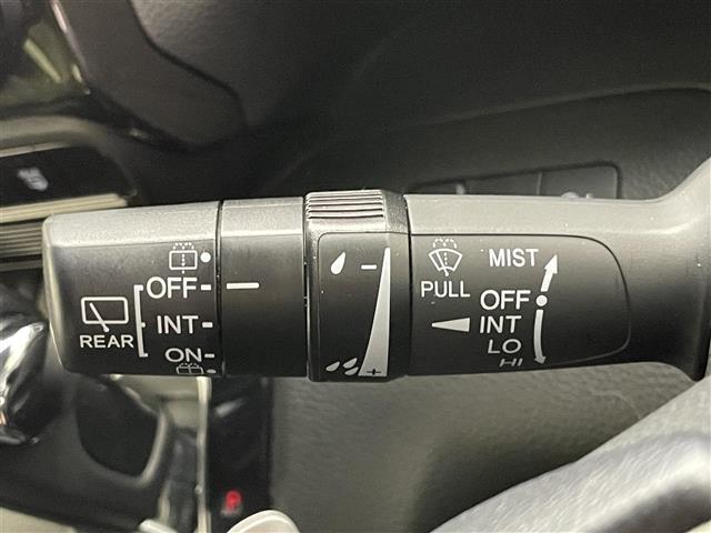 Ｎ－ＢＯＸカスタム Ｇ・ＥＸターボホンダセンシング　純正８型ナビ　バックカメラ　追従クルコン　禁煙　フルセグ　ＤＶＤ　パドルシフト　黒ハーフレザー　両側パワスラ　ホンダセンシング　ＥＴＣ　ＬＥＤオートライト　衝突軽減　ハンドル支援　誤発進抑制　フォグ（29枚目）