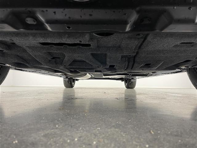 セレナ e-パワー ハイウェイスターV 登録済未使用車 純12.3型DAナビTV 禁煙 純正11型後席モニター 全方位カメラ プロパイロット BSM 内蔵前後ドラレコ デジタルインナーミラー HDMI ワイヤレス充電 衝突軽減 ハンドル支援(25枚目)