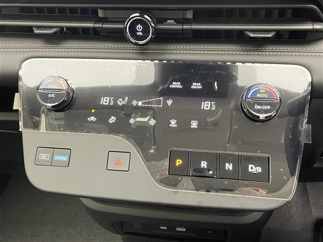 セレナ e-パワー ハイウェイスターV 登録済未使用車 純12.3型DAナビTV 禁煙 純正11型後席モニター 全方位カメラ プロパイロット BSM 内蔵前後ドラレコ デジタルインナーミラー HDMI ワイヤレス充電 衝突軽減 ハンドル支援(27枚目)