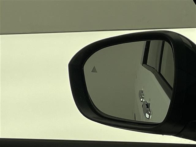 セレナ e-パワー ハイウェイスターV 登録済未使用車 純12.3型DAナビTV 禁煙 純正11型後席モニター 全方位カメラ プロパイロット BSM 内蔵前後ドラレコ デジタルインナーミラー HDMI ワイヤレス充電 衝突軽減 ハンドル支援(9枚目)