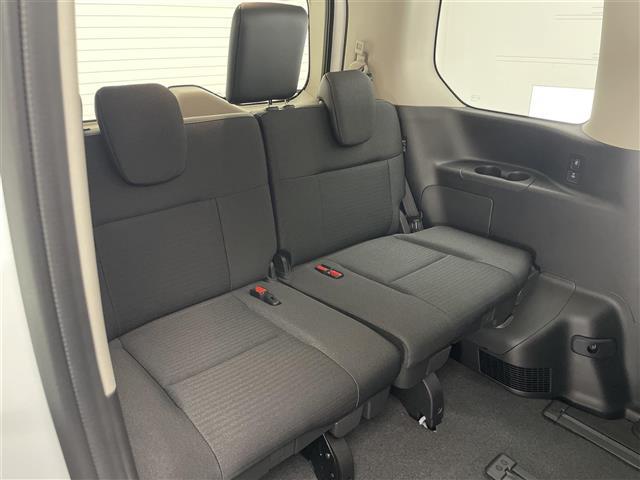 セレナ e-パワー ハイウェイスターV 登録済未使用車 純12.3型DAナビTV 禁煙 純正11型後席モニター 全方位カメラ プロパイロット BSM 内蔵前後ドラレコ デジタルインナーミラー HDMI ワイヤレス充電 衝突軽減 ハンドル支援(21枚目)