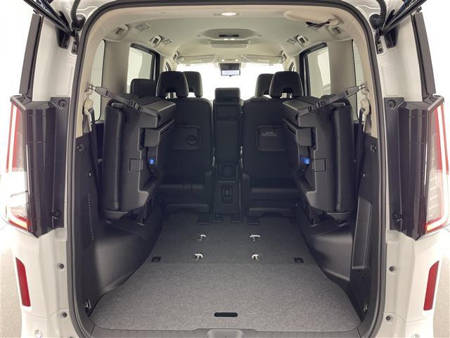 セレナ e-パワー ハイウェイスターV 登録済未使用車 純12.3型DAナビTV 禁煙 純正11型後席モニター 全方位カメラ プロパイロット BSM 内蔵前後ドラレコ デジタルインナーミラー HDMI ワイヤレス充電 衝突軽減 ハンドル支援(23枚目)