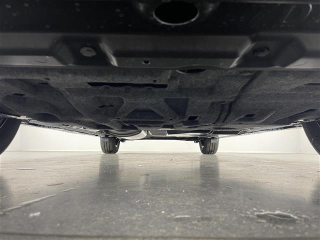 セレナ e-パワー ハイウェイスターV 登録済未使用車 純12.3型DAナビTV 禁煙 純正11型後席モニター 全方位カメラ プロパイロット BSM 内蔵前後ドラレコ デジタルインナーミラー HDMI ワイヤレス充電 衝突軽減 ハンドル支援(25枚目)