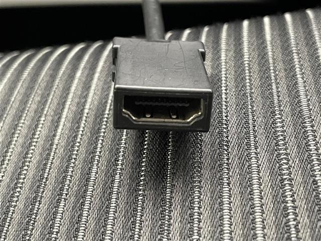 セレナ ハイウェイスターV 純正10型ナビ 全方位カメラ 禁煙車 デジタルインナーミラー フルセグTV ブルーレイ HDMI プロパイロット BSM ETC ドラレコ コーナーセンサー 衝突軽減 追従クルコン 両側パワスラドア(9枚目)