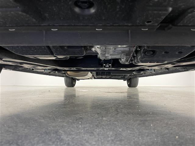 セレナ ハイウェイスターV 純正10型ナビ 全方位カメラ 禁煙車 デジタルインナーミラー フルセグTV ブルーレイ HDMI プロパイロット BSM ETC ドラレコ コーナーセンサー 衝突軽減 追従クルコン 両側パワスラドア(25枚目)