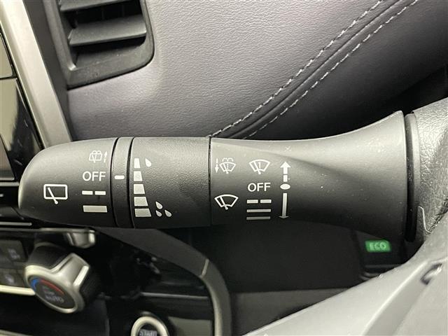 セレナ ハイウェイスターV 純正10型ナビ 全方位カメラ 禁煙車 デジタルインナーミラー フルセグTV ブルーレイ HDMI プロパイロット BSM ETC ドラレコ コーナーセンサー 衝突軽減 追従クルコン 両側パワスラドア(30枚目)