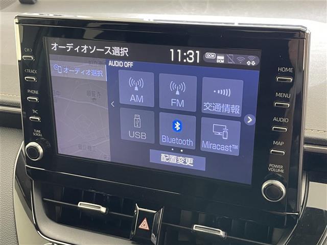 カローラツーリング ハイブリッド　ダブルバイビー　純正９型ＤＡナビＴＶ　バックカメラ　禁煙車　ハーフレザー　シートヒーター　ＢＳＭ　ＥＴＣ２．０　ハンドルヒーター　前後ドラレコ　ＬＥＤライト　セーフティセンス　衝突軽減　追従クルコン　電動パーキングＢ（12枚目）