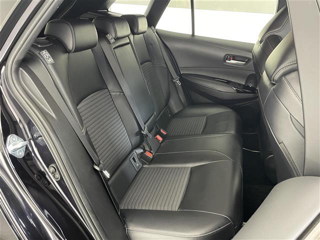 カローラツーリング ハイブリッド　ダブルバイビー　純正９型ＤＡナビＴＶ　バックカメラ　禁煙車　ハーフレザー　シートヒーター　ＢＳＭ　ＥＴＣ２．０　ハンドルヒーター　前後ドラレコ　ＬＥＤライト　セーフティセンス　衝突軽減　追従クルコン　電動パーキングＢ（20枚目）
