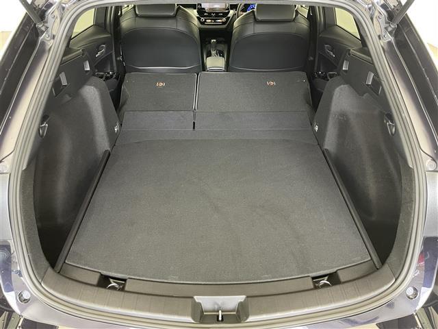 カローラツーリング ハイブリッド　ダブルバイビー　純正９型ＤＡナビＴＶ　バックカメラ　禁煙車　ハーフレザー　シートヒーター　ＢＳＭ　ＥＴＣ２．０　ハンドルヒーター　前後ドラレコ　ＬＥＤライト　セーフティセンス　衝突軽減　追従クルコン　電動パーキングＢ（21枚目）