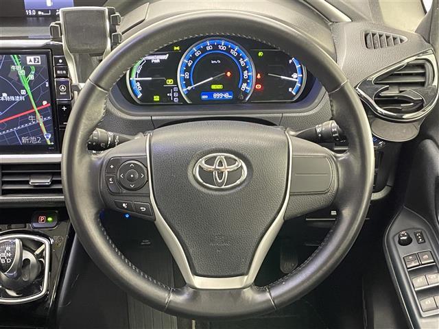 ヴォクシー ハイブリッドZS 煌II アルパイン11型ナビ 後席モニター 禁煙 バックカメラ コーナーセンサー 両側パワスラ ドラレコ セーフティセンス 衝突軽減 車線逸脱 オートハイビーム LEDオートライト フォグランプ 純正マット(10枚目)