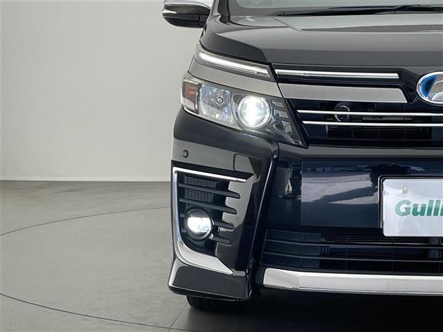 ヴォクシー ハイブリッドZS 煌II アルパイン11型ナビ 後席モニター 禁煙 バックカメラ コーナーセンサー 両側パワスラ ドラレコ セーフティセンス 衝突軽減 車線逸脱 オートハイビーム LEDオートライト フォグランプ 純正マット(36枚目)