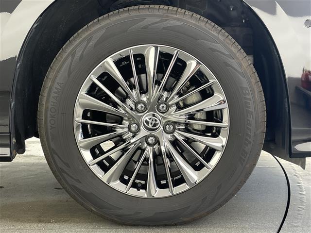 アルファードハイブリッド エグゼクティブラウンジＳ　メーカーナビ　全方位カメラ　ＪＢＬ　禁煙　Ｗムーンルーフ　リヤエンターテイメント　デジインミラー　パーキングアシスト　黒革　ワイヤレス充電　ＨＤＭＩ　ＢＳＭ　ベンチレーション　ＡＣ１００Ｖ　ＤＶＤ再生（26枚目）