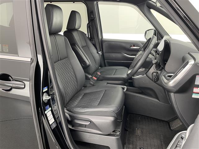 ノア ハイブリッドＳ－Ｚ　純正１０．５型ナビ　ＢＳＭ　禁煙車　快適利便Ｈｉｇｈ　ＤＶＤデッキ　シートヒーター　ハンドルヒーター　電動リアゲート　両側パワスラ　ＡＣ１００Ｖ電源　前後ドラレコ　セーフティセンス　衝突軽減　ＬＥＤ（19枚目）