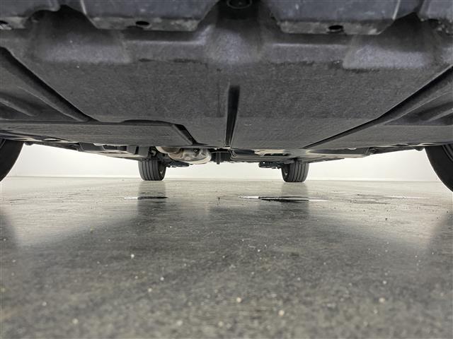 ノア ハイブリッドＳ－Ｚ　純正１０．５型ナビ　ＢＳＭ　禁煙車　快適利便Ｈｉｇｈ　ＤＶＤデッキ　シートヒーター　ハンドルヒーター　電動リアゲート　両側パワスラ　ＡＣ１００Ｖ電源　前後ドラレコ　セーフティセンス　衝突軽減　ＬＥＤ（26枚目）