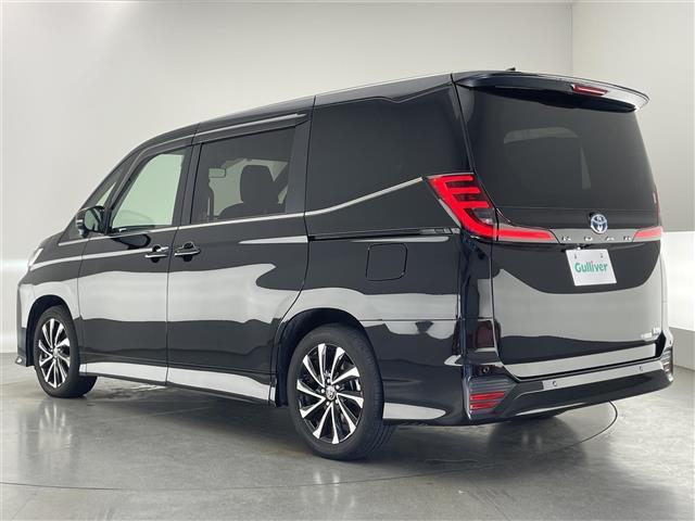 ノア ハイブリッドＳ－Ｚ　純正１０．５型ナビ　ＢＳＭ　禁煙車　快適利便Ｈｉｇｈ　ＤＶＤデッキ　シートヒーター　ハンドルヒーター　電動リアゲート　両側パワスラ　ＡＣ１００Ｖ電源　前後ドラレコ　セーフティセンス　衝突軽減　ＬＥＤ（43枚目）