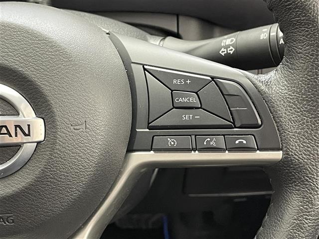 セレナ ｅ－パワー　ハイウェイスターＶ　純正１０型ナビ　シートヒーター　禁煙　全方位カメラ　ＢＳＭ　ハンドルヒーター　寒冷地　ＥＴＣ　ツートンカラー　　コーナーセンサー　両側パワスラ　純正ドラレコ　ＬＥＤオートライト　フォグ　衝突軽減装置（14枚目）