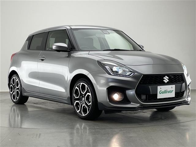 スイフトスポーツ ベースグレード　純正８型ナビ　全方位カメラ　禁煙　シートヒーター　クルコン　ＥＴＣ　デュアルセンサーブレーキサポート　衝突軽減装置　車線逸脱　ＬＥＤオートライト　フォグランプ　フルセグＴＶ　Ｂｌｕｅｔｏｏｔｈ　ＵＳＢ（40枚目）