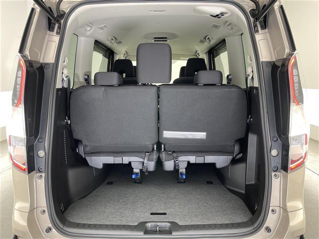 セレナ ｅ－パワー　ハイウェイスターＶ　純正１０型ナビ　全方位カメラ　禁煙　プロパイロット　デジタルインナーミラー　ＢＳＭ　ハンズフリー両側パワスラ　ＥＴＣ　衝突軽減　追従クルコン　ハンドル支援　ＬＥＤオートライト　コーナーセンサ　ドラレコ（22枚目）