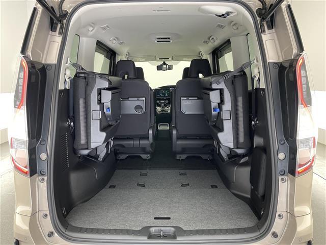 セレナ ｅ－パワー　ハイウェイスターＶ　純正１０型ナビ　全方位カメラ　禁煙　プロパイロット　デジタルインナーミラー　ＢＳＭ　ハンズフリー両側パワスラ　ＥＴＣ　衝突軽減　追従クルコン　ハンドル支援　ＬＥＤオートライト　コーナーセンサ　ドラレコ（23枚目）