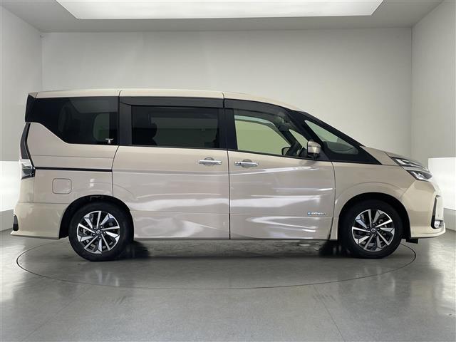 セレナ ｅ－パワー　ハイウェイスターＶ　純正１０型ナビ　全方位カメラ　禁煙　プロパイロット　デジタルインナーミラー　ＢＳＭ　ハンズフリー両側パワスラ　ＥＴＣ　衝突軽減　追従クルコン　ハンドル支援　ＬＥＤオートライト　コーナーセンサ　ドラレコ（40枚目）